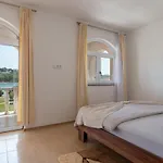 A 2 - Seafront With Balcony 1 Min To Daire *
