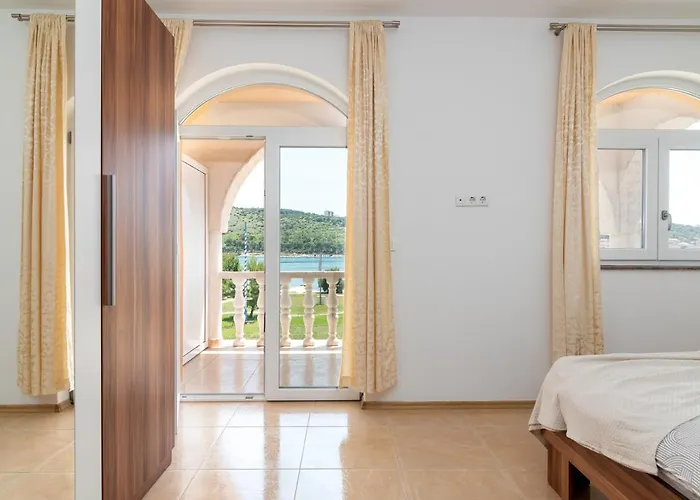 A2 - Seafront With Balcony 1 Min To Daire